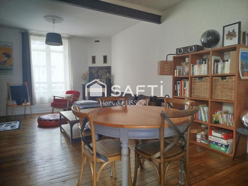 Maison - 105 m² - 5 pièces