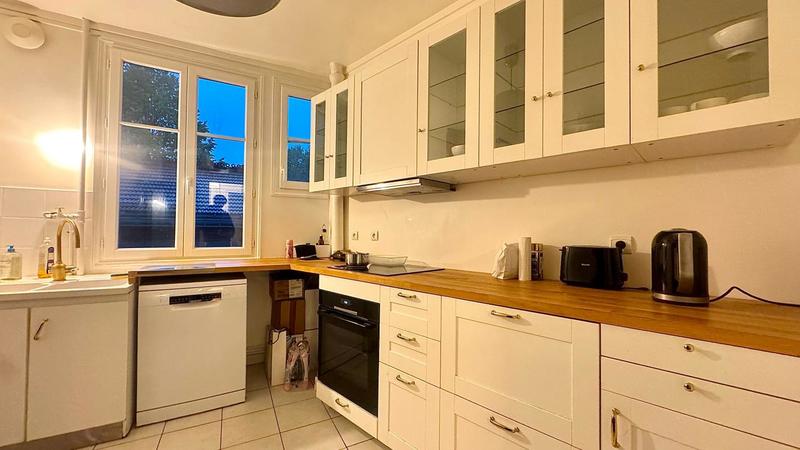 Appartement - 90 m² - 3 pièces