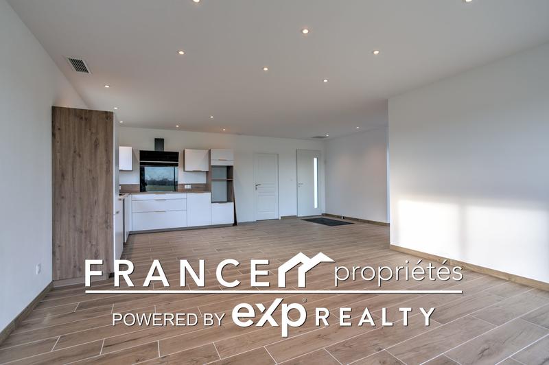 Maison - 104 m² - 4 pièces