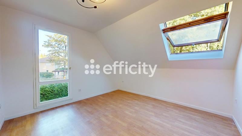 Pavillon - 120 m² - 6 pièces