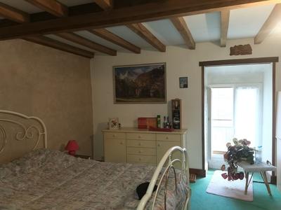 Maison - 125 m² - 8 pièces