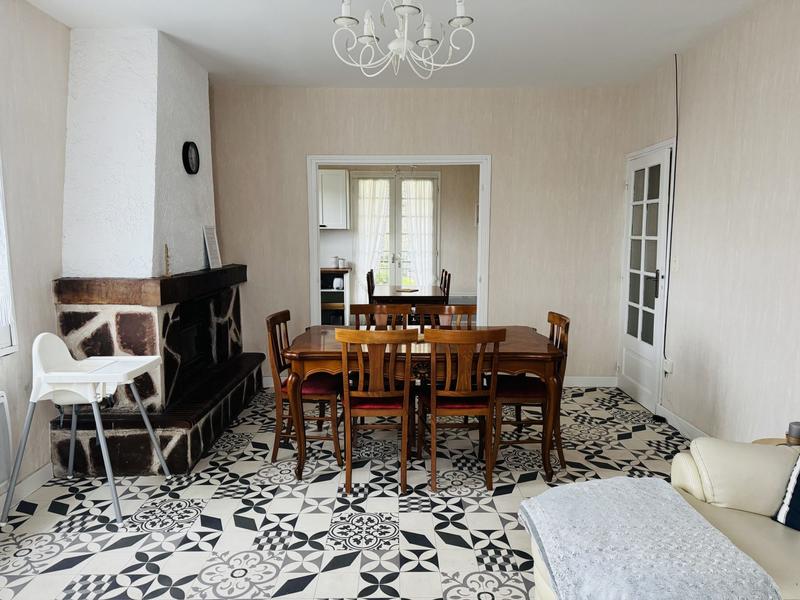 Maison traditionnelle - 154 m² - 6 pièces