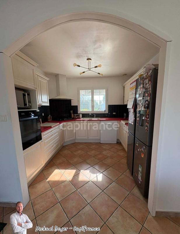 Maison - 102 m² - 4 pièces