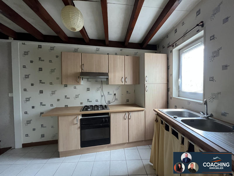 Maison traditionnelle - 82 m² - 5 pièces