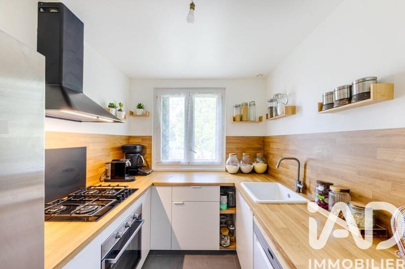 Maison - 90 m² - 6 pièces