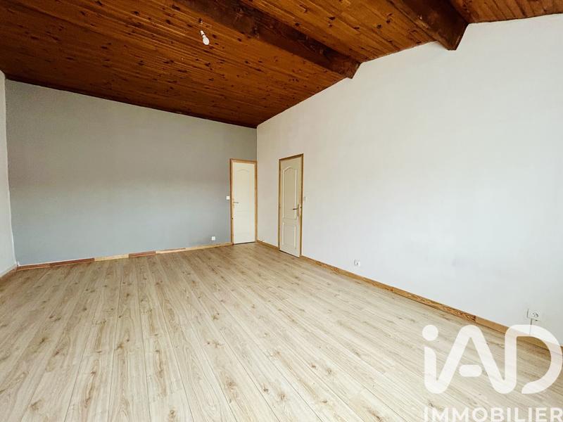Maison - 202 m² - 8 pièces