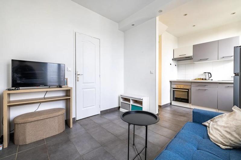 Appartement - 95 m² - 7 pièces