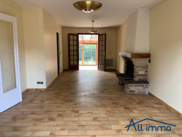 Maison - 145 m² - 8 pièces