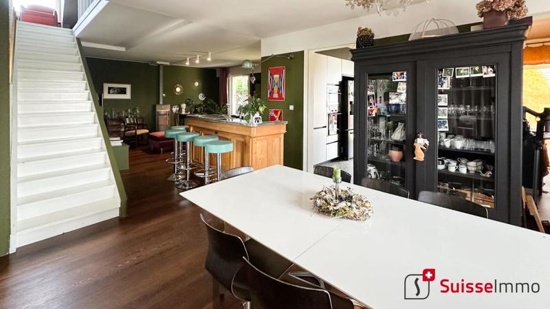 Maison - 198 m² - 7 pièces