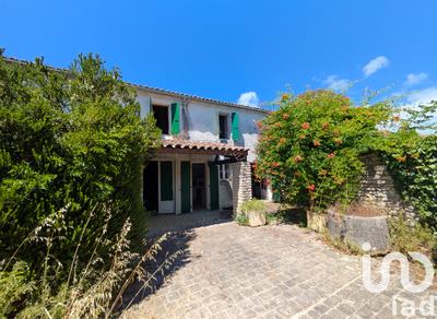 Maison - 179 m² - 10 pièces