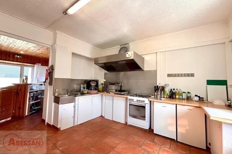 Maison - 165 m² - 6 pièces