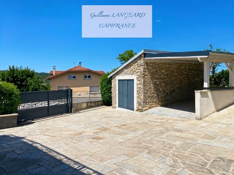 Maison - 174 m² - 6 pièces