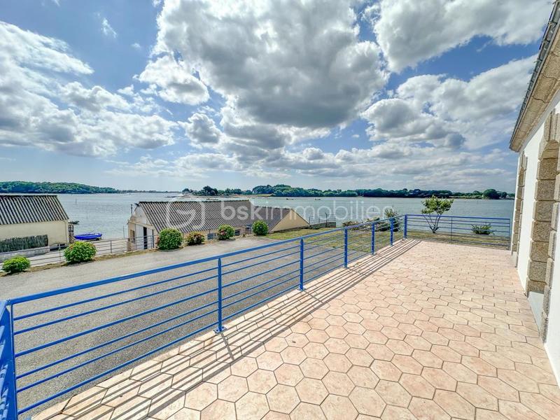 Maison - 102 m² - 5 pièces