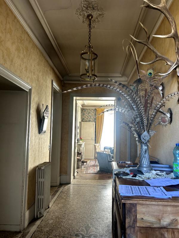 Appartement - 144 m² - 8 pièces