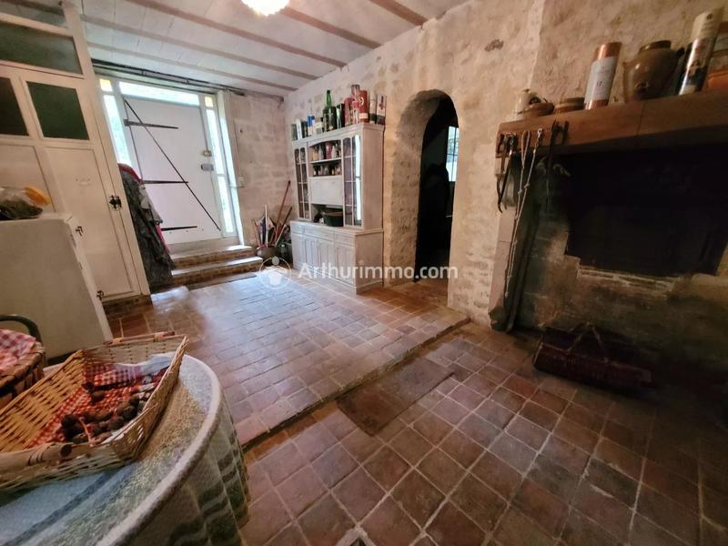 Maison - 215 m² - 7 pièces