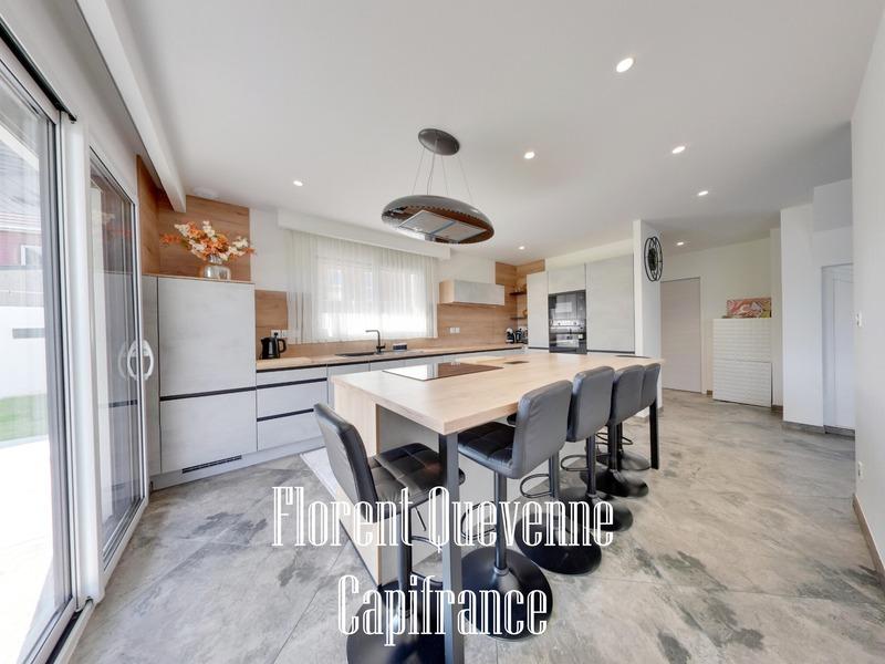 Maison - 176 m² - 6 pièces