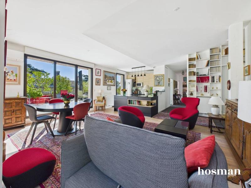 Appartement - 98 m² - 4 pièces