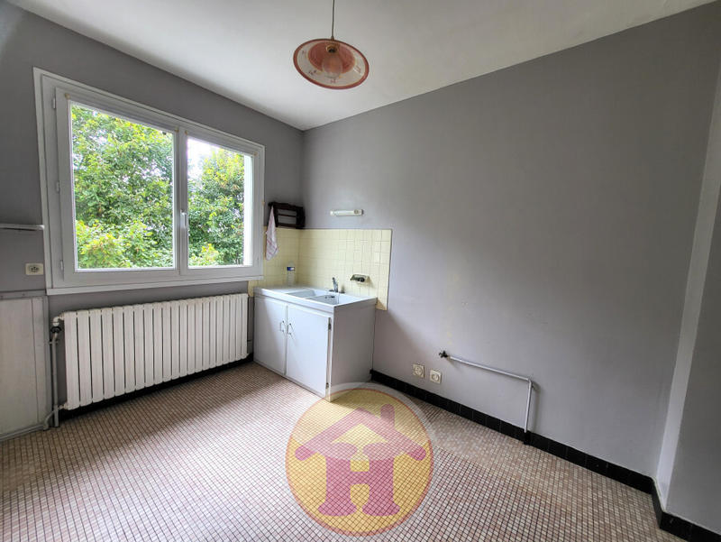 Maison - 98 m² - 5 pièces