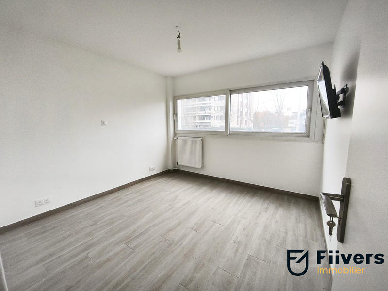 Appartement - 84 m² - 5 pièces