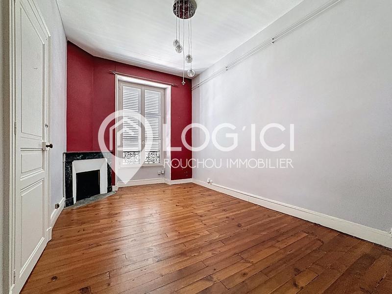 Appartement ancien - 179 m² - 7 pièces