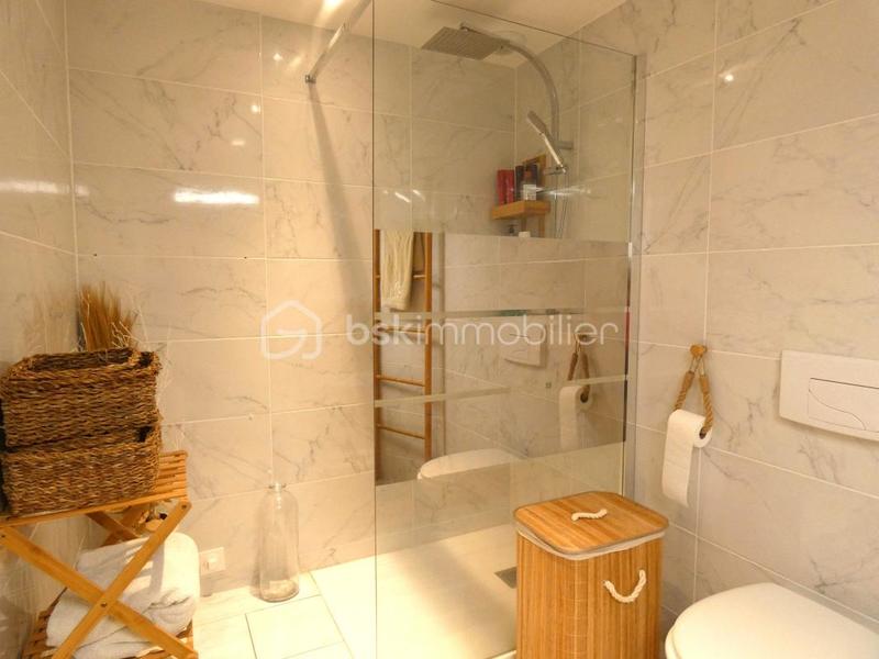 Maison - 84 m² - 4 pièces