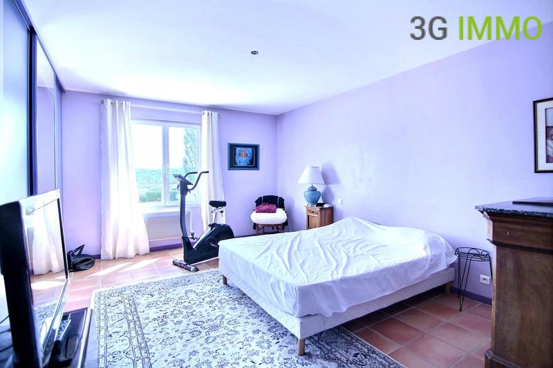 Bastide - 245 m² - 6 pièces