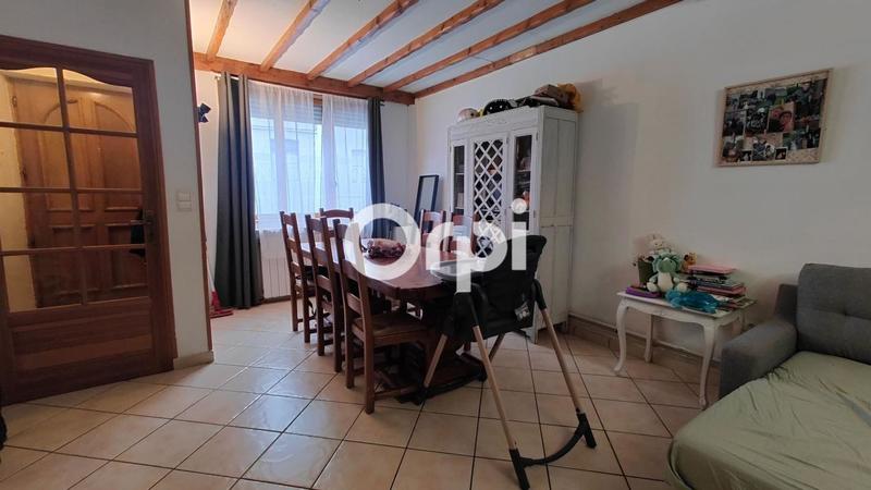 Maison - 111 m² - 4 pièces