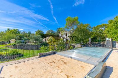 Corps de ferme - 198 m² - 7 pièces