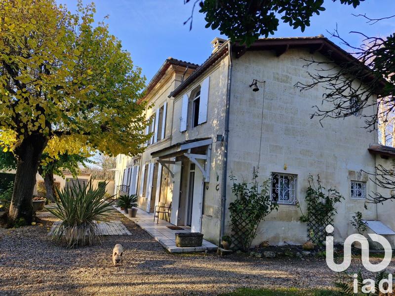 Maison - 356 m² - 10 pièces