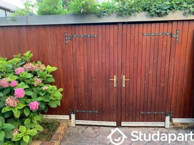 Chambre - 12 m² - 1 pièce