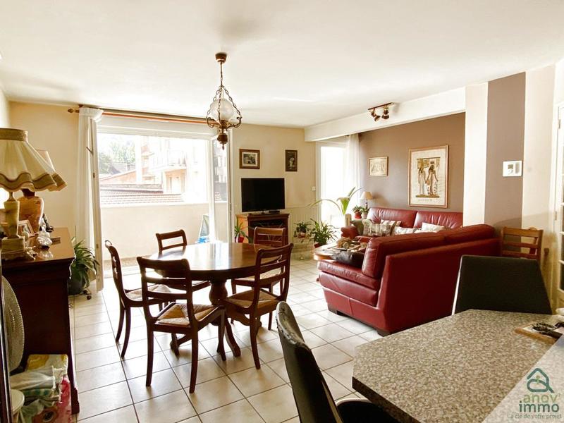 Appartement - 64 m² - 2 pièces