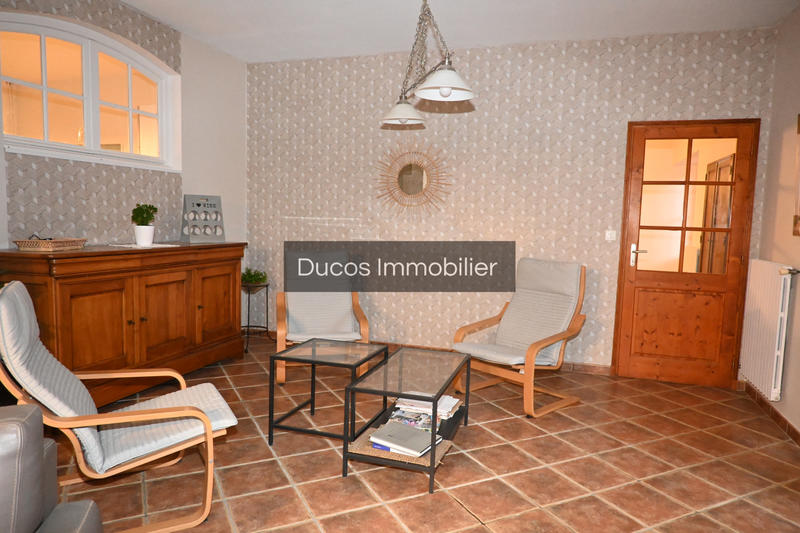 Maison - 270 m² - 9 pièces