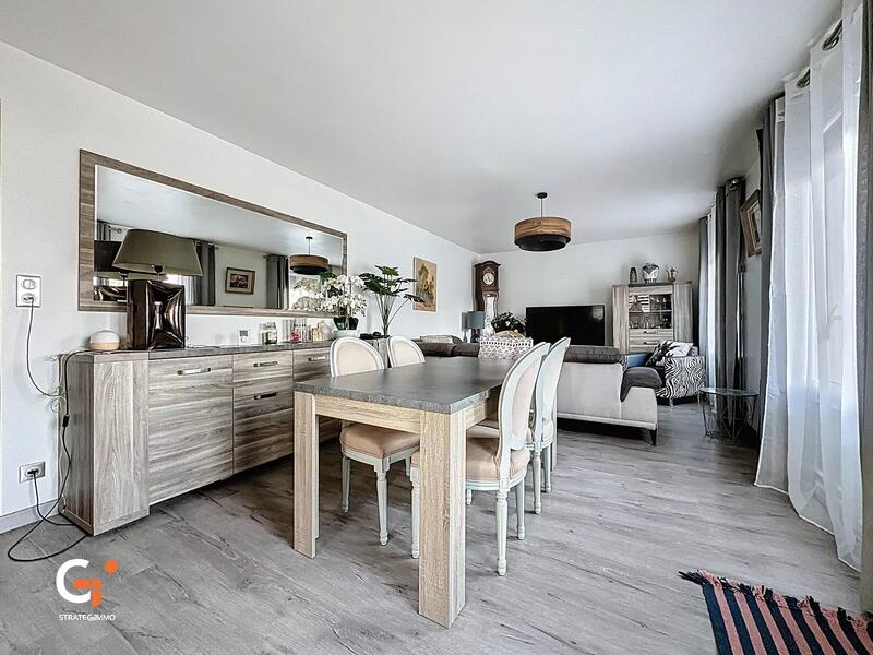 Maison - 120 m² - 5 pièces