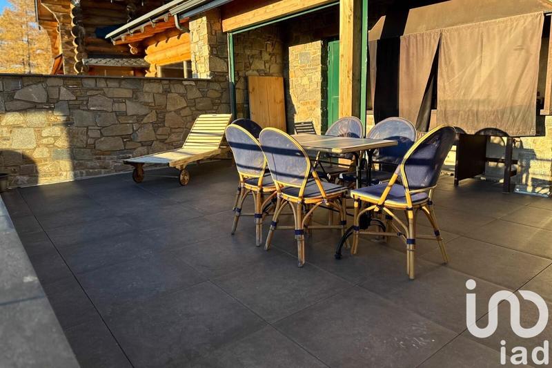 Châlet - 343 m² - 15 pièces