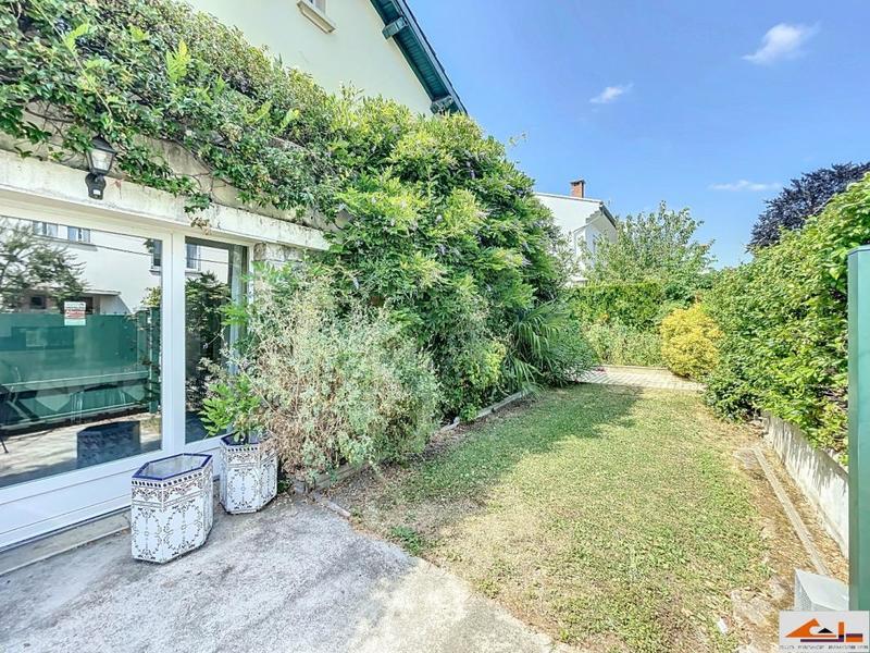 Maison - 168 m² - 7 pièces