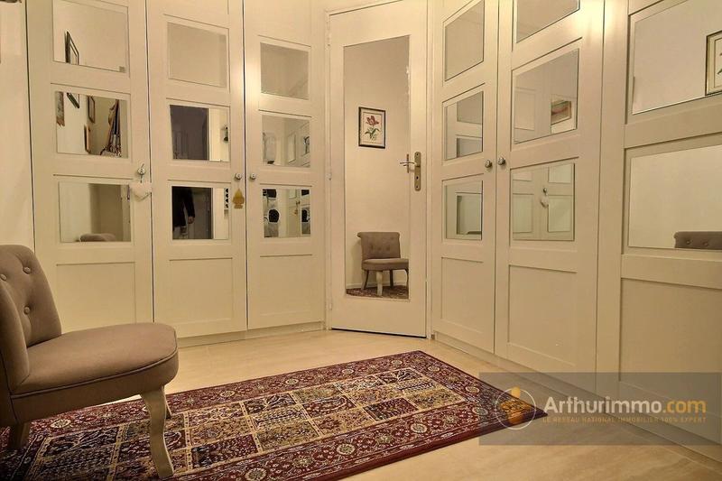 Maison - 257 m² - 6 pièces