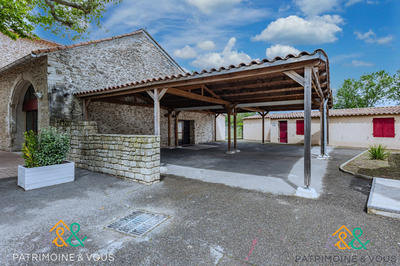 Local commercial - 1 175 m² - 28 pièces