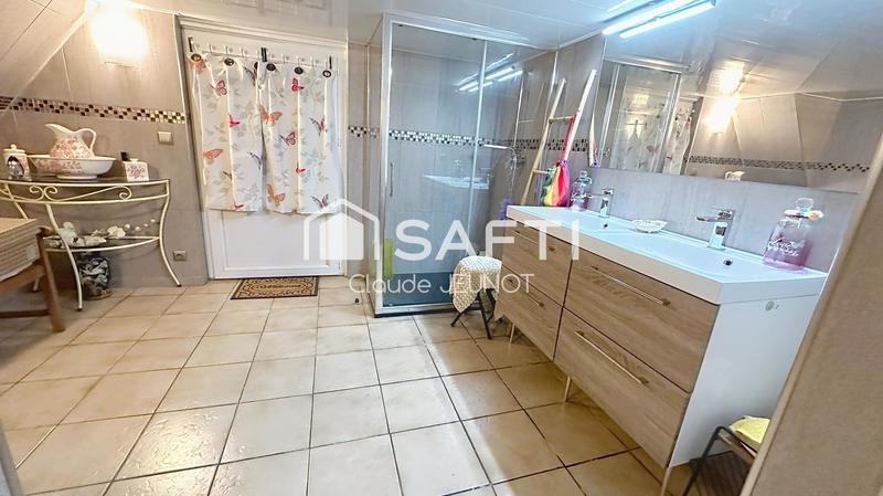 Local commercial - 305 m² - 5 pièces