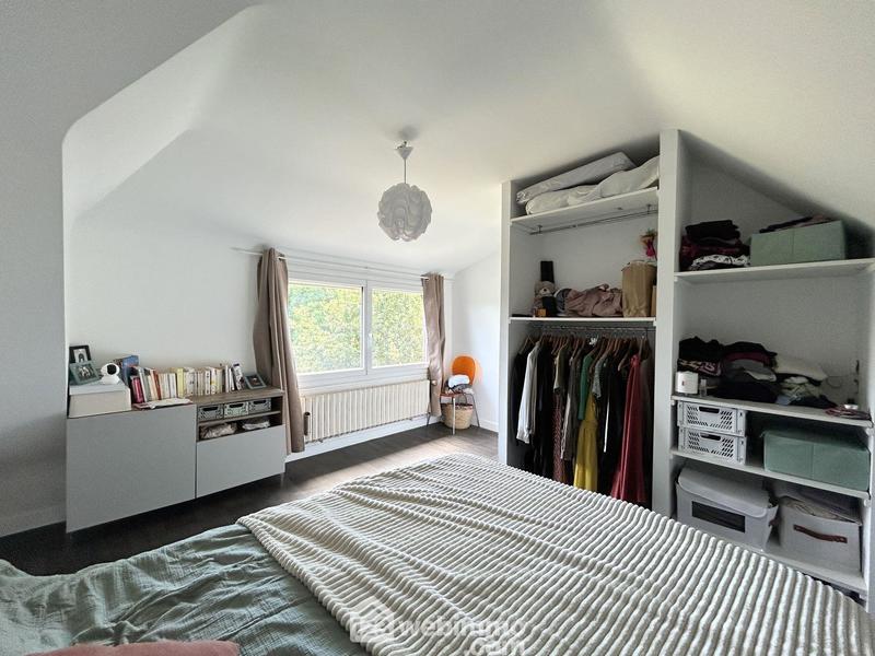 Maison - 120 m² - 4 pièces