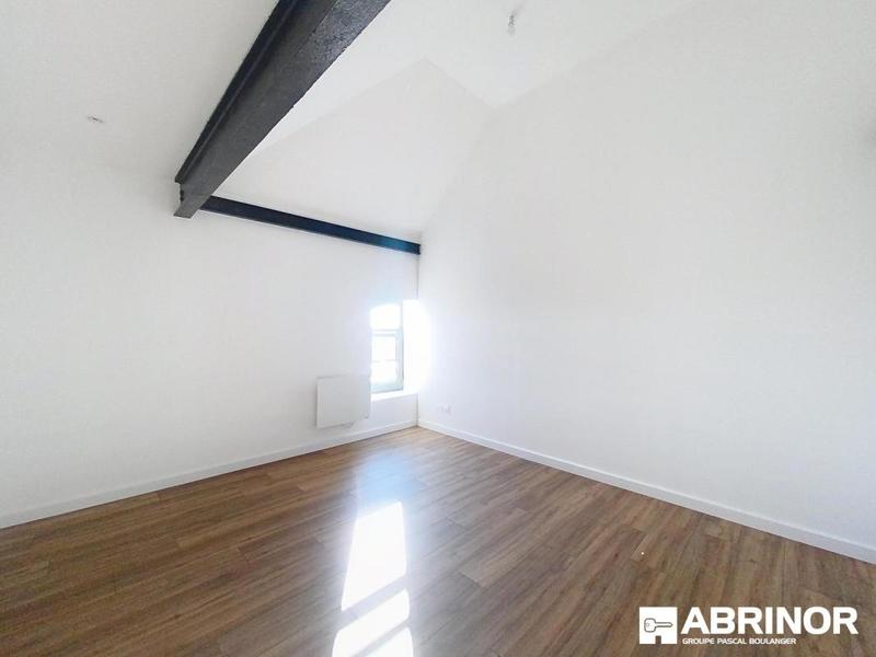 Loft - 87 m² - 3 pièces