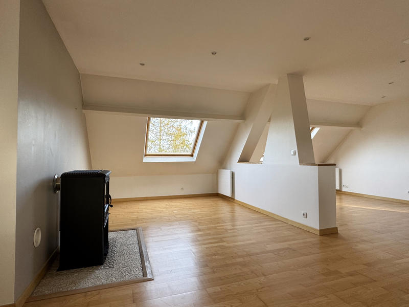 Maison - 176 m² - 7 pièces