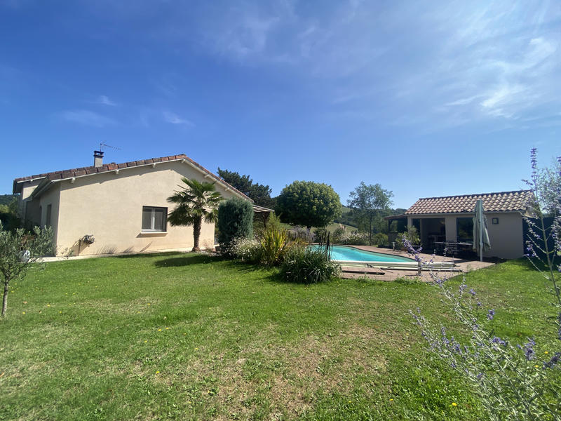 Maison - 114 m² - 6 pièces