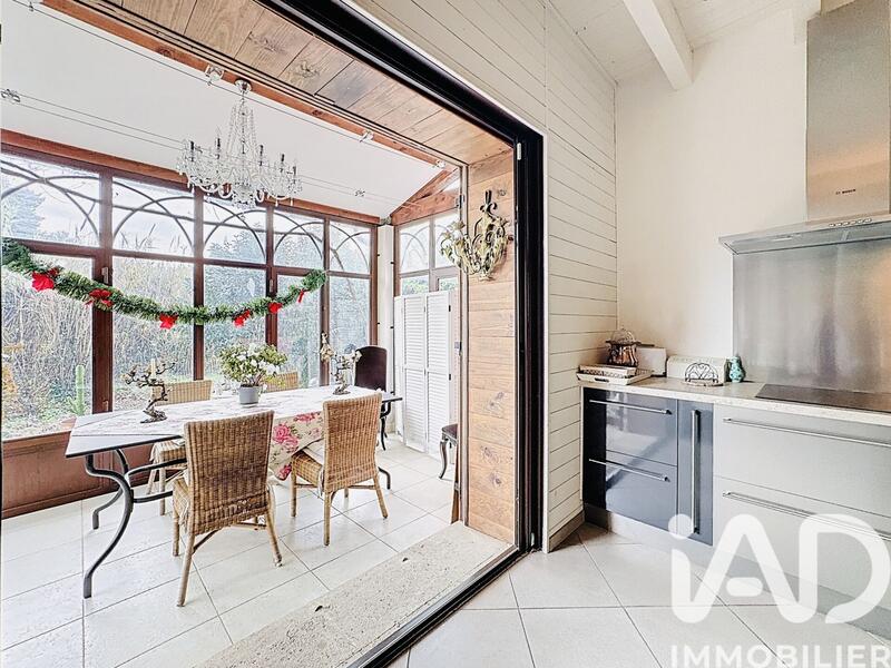 Maison - 140 m² - 5 pièces