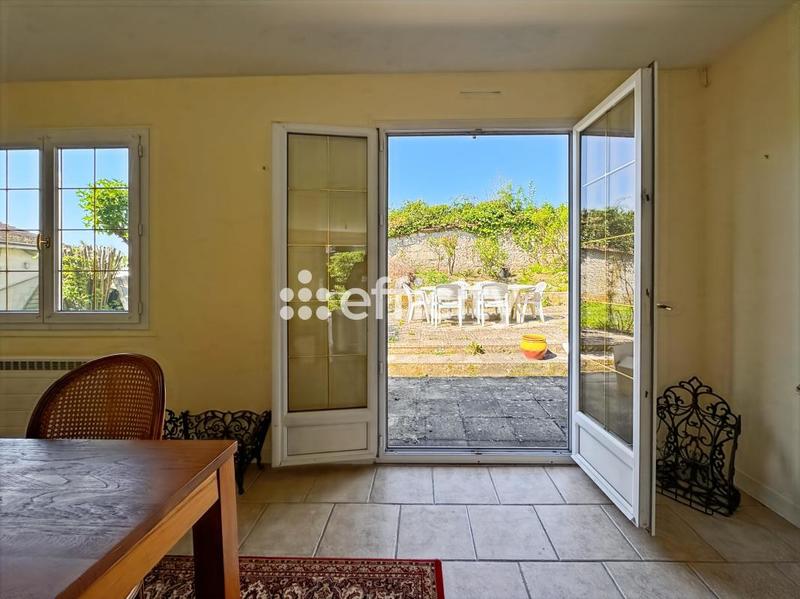 Maison - 93 m² - 4 pièces