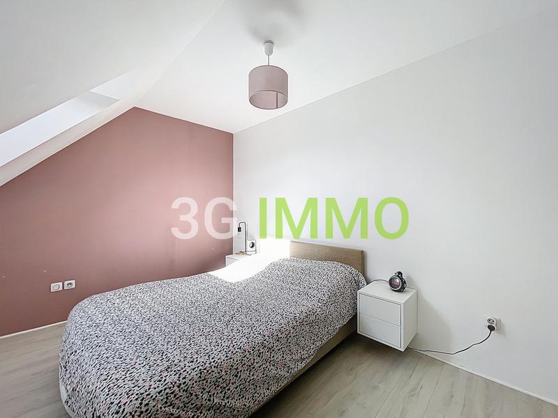 Maison - 80 m² - 5 pièces