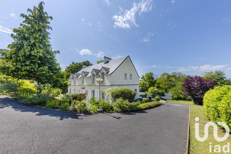 Maison - 264 m² - 8 pièces