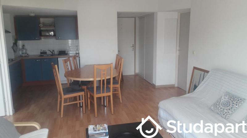 Chambre - 8 m² - 1 pièce