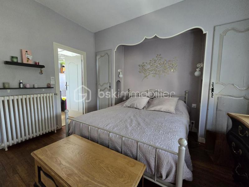 Maison bourgeoise - 232 m² - 7 pièces