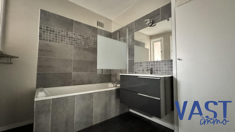 Appartement - 76 m² - 4 pièces