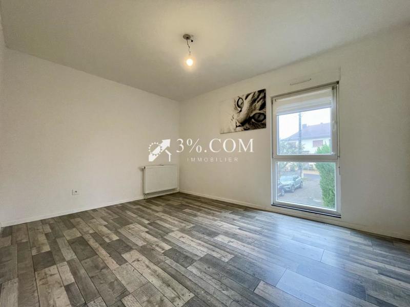 Maison - 99 m² - 5 pièces